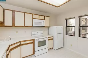 621 Villa Way, Walnut Creek, CA 94595 - Photo 11