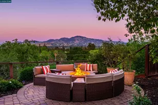 11 Dale Ct, Lafayette, CA 94595 - Photo 1