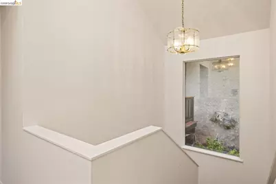 6975 Charing Cross Rd, Berkeley, CA 94705 - Photo 27