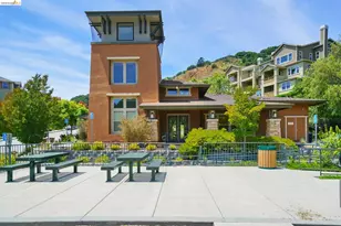 6280 Rocky Point Ct, Oakland, CA 94605 - Photo 31