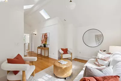 5633 Oak Grove Ave, Oakland, CA 94618 - Photo 31