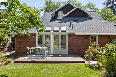 5633 Oak Grove Ave, Oakland, CA 94618 - Photo 55