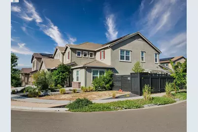 2582 Azalea Ave, Tracy, CA 95376 - Photo 3