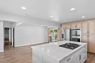 1159 Everett Ct, Concord, CA 94518 - Photo 9