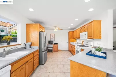 1228 Shelburne Rd, Livermore, CA 94551 - Photo 11