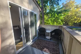 375 Camelback Rd, Pleasant Hill, CA 94523 - Photo 17