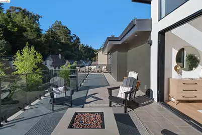 1675 Trestle Glen Rd, Oakland, CA 94610 - Photo 21