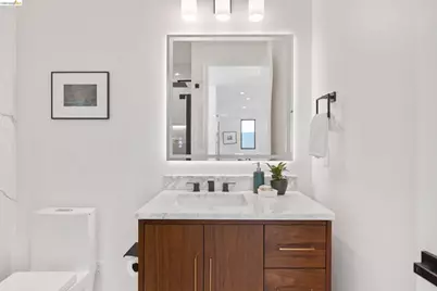 1675 Trestle Glen Rd, Oakland, CA 94610 - Photo 31