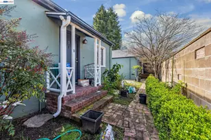 2242 Santa Clara Ave, Alameda, CA 94501 - Photo 11