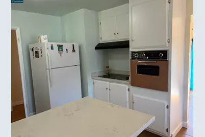 2860 Sargent Ave, San Pablo, CA 94806 - Photo 5