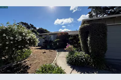 2860 Sargent Ave, San Pablo, CA 94806 - Photo 3