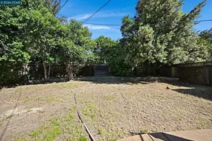 1402 Canterbury Dr, Fairfield, CA 94533 - Photo 29