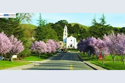 651 Moraga Rd #12, Moraga, CA 94556 - Photo 37