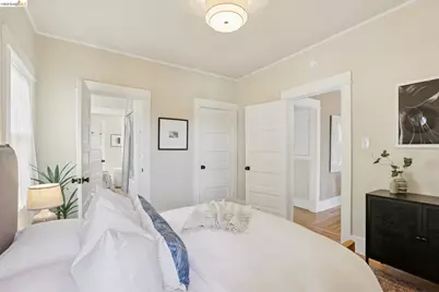 216 John St, Oakland, CA 94611 - Photo 19