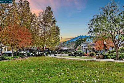 152 Regency Dr, Clayton, CA 94517 - Photo 55