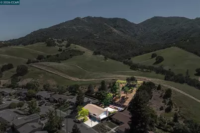 152 Regency Dr, Clayton, CA 94517 - Photo 7