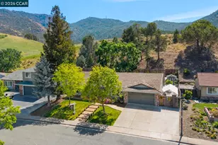 152 Regency Dr, Clayton, CA 94517 - Photo 3