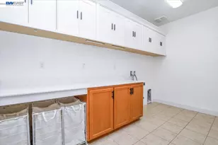 1600 Amber Ln, Brentwood, CA 94513 - Photo 23