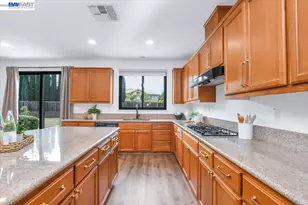 1600 Amber Ln, Brentwood, CA 94513 - Photo 13