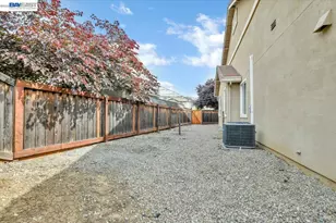 1600 Amber Ln, Brentwood, CA 94513 - Photo 31