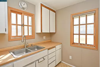 2480 Buena Vista Ave, Walnut Creek, CA 94597 - Photo 21