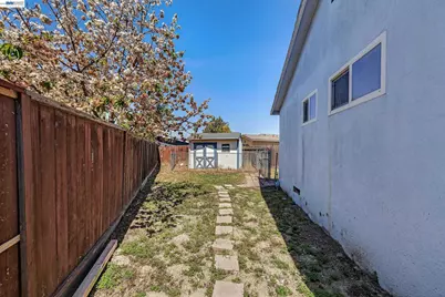 2636 Rainier Ct, Union City, CA 94587 - Photo 27
