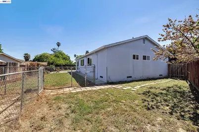 2636 Rainier Ct, Union City, CA 94587 - Photo 25