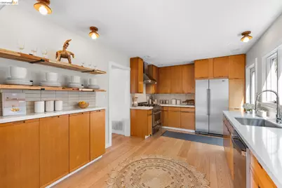 260 Grizzly Peak Blvd, Kensington, CA 94708 - Photo 15