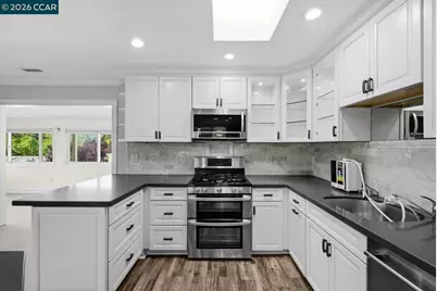 2741 Golden Rain Rd #7, Walnut Creek, CA 94595 - Photo 17