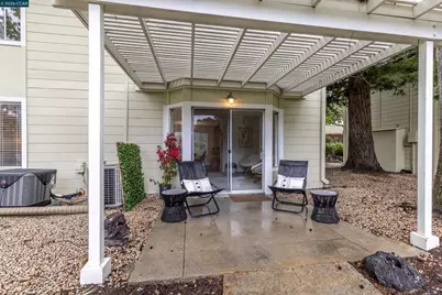 3152 Ptarmigan Dr #2, Walnut Creek, CA 94595 - Photo 19