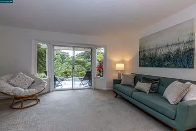 3152 Ptarmigan Dr #2, Walnut Creek, CA 94595 - Photo 15