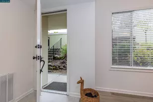 3152 Ptarmigan Dr, Walnut Creek, CA 94595 - Photo 17