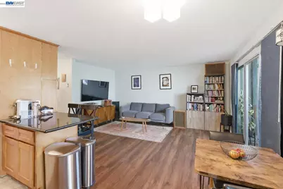 1036 Oak Grove Rd #137, Concord, CA 94518 - Photo 3