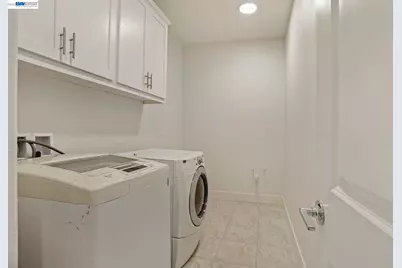 3195 Paxton St, Lathrop, CA 95330 - Photo 33