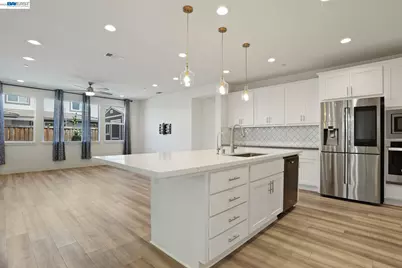 3195 Paxton St, Lathrop, CA 95330 - Photo 13