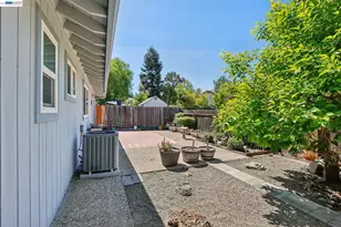 1113 Tokay Common, Livermore, CA 94550 - Photo 29