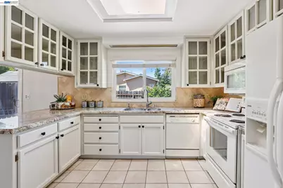 1113 Tokay Cmn, Livermore, CA 94550 - Photo 13