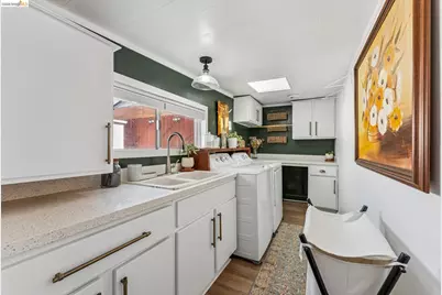1720 Auseon Ave, Oakland, CA 94621 - Photo 47