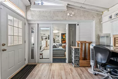 1720 Auseon Ave, Oakland, CA 94621 - Photo 43