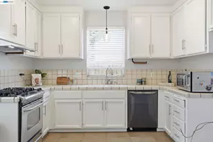 761 Heritage Pl, Tracy, CA 95377 - Photo 9