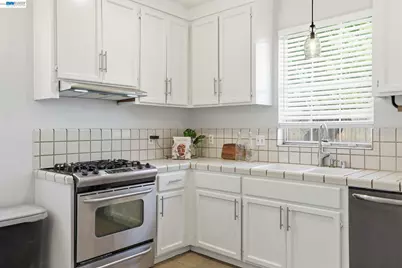 761 Heritage Pl, Tracy, CA 95377 - Photo 11