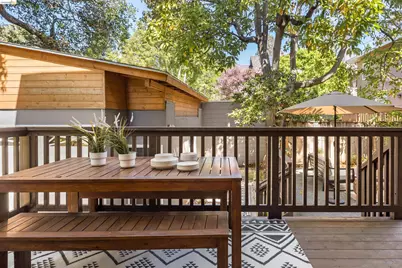 3208 Claremont Ave, Berkeley, CA 94705 - Photo 21