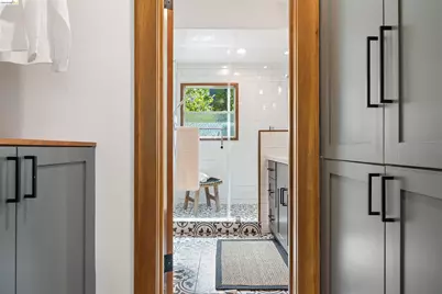 3208 Claremont Ave, Berkeley, CA 94705 - Photo 33