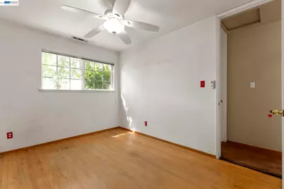 35446 Cleremont Dr, Newark, CA 94560 - Photo 21