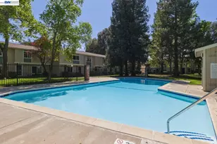 1245 Pine Creek Wy, Concord, CA 94520 - Photo 29