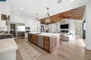 1570 Rancho View Dr, Lafayette, CA 94549 - Photo 17