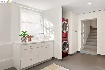 450 Vermont Ave, Berkeley, CA 94707 - Photo 37