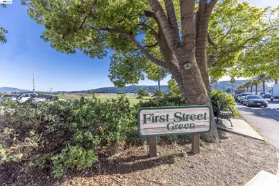 228 1st St, Benicia, CA 94510 - Photo 37