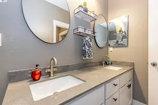 228 First St, Benicia, CA 94510 - Photo 23