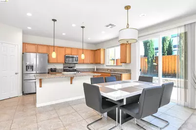 252 Coolcrest Dr, Oakley, CA 94561 - Photo 7